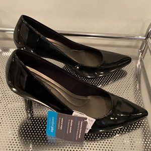 Comfort Plus by Predictions Patent Leather Size 6.5W